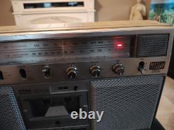 Boombox Vintage General Electric GE 3-5254A AM FM Cassette
