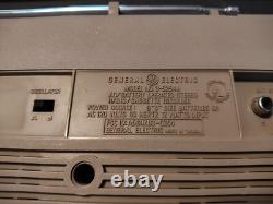 Boombox Vintage General Electric GE 3-5254A AM FM Cassette