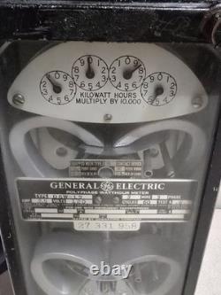 Compteur électrique polyphasé Watthour General Electric modèle DSW-19 vintage/antique