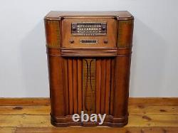 Console radio Superhétérodyne Vintage General Electric GE modèle L-915 à 9 tubes