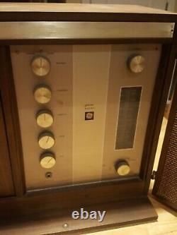 Décorateur Général Électrique Vintage, Radio, Console Tournante, Construit Dans Des Haut-parleurs