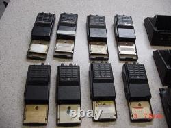 Ensemble de 8 radios bidirectionnelles vintage General Electric MPI