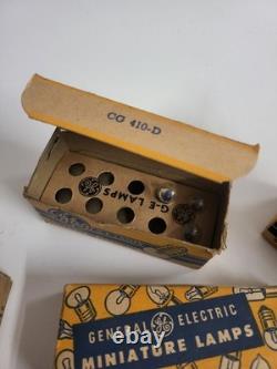 Ensemble de lampes radio miniatures générales électriques vintage mélangeées