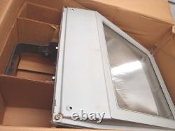 GE C875N517 projecteur VersaFlood vintage 150 watts 208V 1 LUM
