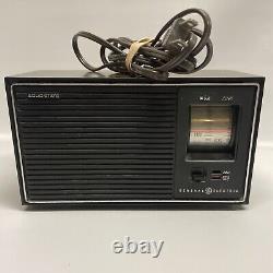 Général Electric Solid State AM-FM T2210A GE Vintage FONCTIONNANT