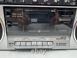 General Electric Vintage Boombox Modèle No. 3-5260A Radio Seulement / Réparation-Pièces LIRE