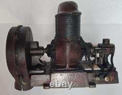 Générateur Rare Carlisle & Finch Hydro Dynamo en Fonte Alimenté par l'Eau - Fin des Années 1800