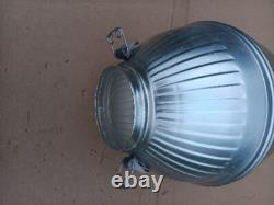 Globe d'éclairage de rue vintage General Electric Forme 207 à bol profond