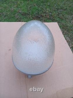 Globe d'éclairage de rue vintage General Electric Forme 207 à bol profond