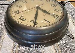 Horloge Électrique Murale Ronde Vintage General Electric Boîtier Métallique Bronze Modèle 1F408
