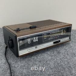 Horloge Flip Vintage GE General Electric 7-4420 Radio AM FM Rénovée