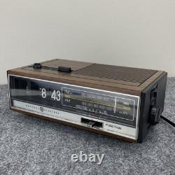 Horloge Flip Vintage GE General Electric 7-4420 Radio AM FM Rénovée