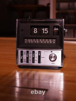 Horloge Flip Vintage GE General Electric Rénovée Garantie de Performance d'Usine