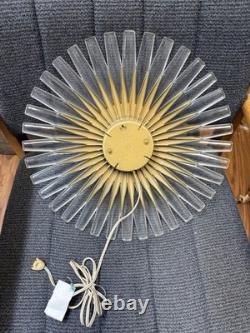 Horloge Vintage Années 60 Mid Century 2H63 General Electric GE 16 x 16 MCM. LIRE