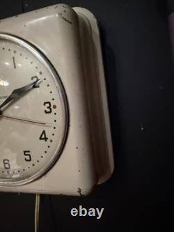 Horloge de cuisine vintage GE 2H08 des années 1940, Art déco, General Electric, blanche, en état de marche