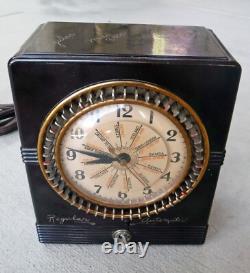 Horloge de minuterie domestique internationale General Electric 8B52 en bakélite rare, fonctionnelle
