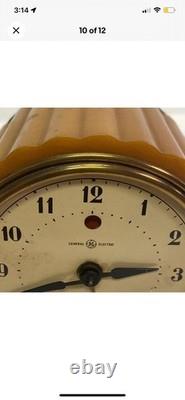 Horloge électrique Art Déco en Bakélite Catalin Vintage de General Electric