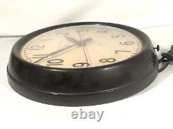 Horloge murale Vintage GE General Electric Telechron avec aiguille balayeuse 1HA1612 USA