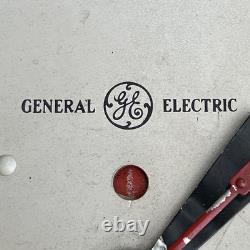 Horloge murale d'école General Electric 17,5 Vintage EN FONCTIONNEMENT Sans verre En l'état