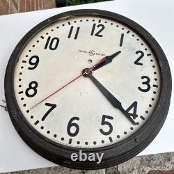 Horloge murale d'école General Electric 17,5 Vintage EN FONCTIONNEMENT Sans verre En l'état