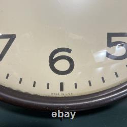Horloge murale en bakélite General Electric 17,5 2915C vintage fabriquée aux États-Unis, testée et fonctionnelle