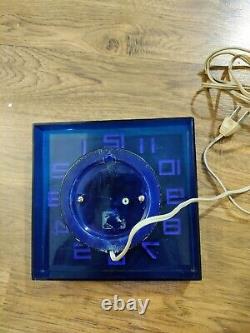 Horloge murale en lucite bleu cobalt vintage General Electric carrée rétro FONCTIONNANT