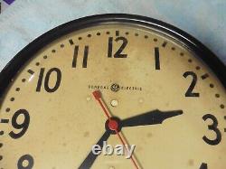 Horloge murale industrielle de classe scolaire Vtg GENERAL ELECTRIC GE Red Eye 1H1612