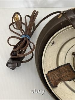 Horloge murale scolaire vintage GE Red Eye General Electric 10 des années 1950 en excellent état de fonctionnement