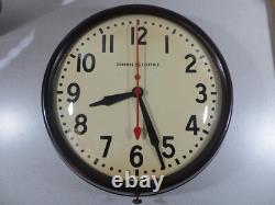 Horloge murale scolaire vintage GE Red Eye General Electric 1HA1612 - Révisée