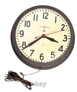 Horloge murale scolaire vintage GE Red Eye General Electric USA 14,5 Modèle 1412 Fonctionne