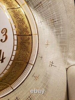 Horloge murale vintage atomique du milieu du XXe siècle, modèle 19 GE General Electric 2091