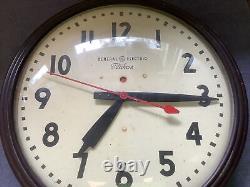 Horloge scolaire rouge à pois Vintage General Electric Telechron 15 utilisée en marche