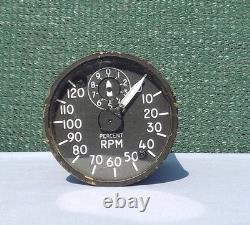 Indicateur de tachymètre général électrique vintage 8DJ81 (objet de collection)