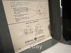Interrupteur de minuterie de contrôle 24 heures GE General Electric CR121AA01 Vintage SPST avec boîte