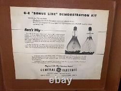 Kit de démonstration de la ligne bonus de l'ampoule électrique rare de 1955 de General Electric de 750 W