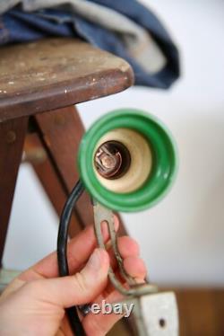 Lampe de bureau de dessin industriel vintage General Electric pour établi