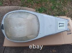 Lampe de rue vintage General Electric M-250R à vapeur de mercure