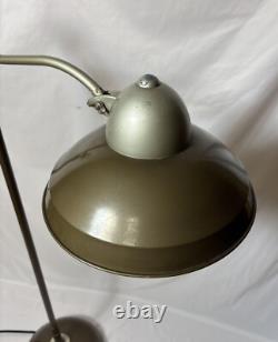 Lampe médicale vintage rare General Electric Sun LM4 avec bras ajustable sur pied