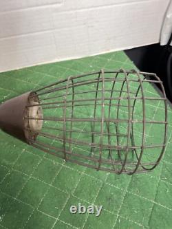 Lampe solaire vintage General Electric SUNLAMP originale avec pince industrielle sous le lit