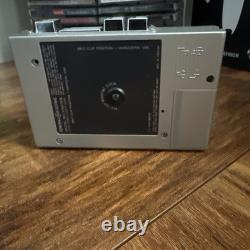 Lecteur de cassette stéréo General Electric modèle 3-5270 vintage de 1981 en état de fonctionnement ! Avec étui