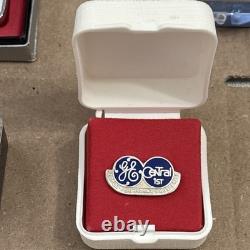 Lot vintage de pièces publicitaires d'employés General Electric
