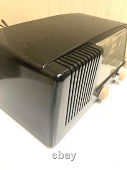 MCM VTG General Electric GE AM Radio à Tubes en Bakélite Modèle # 412 Art Déco PROP