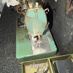 Machine à coudre General Electric des années 1930 Modèle A léger # Featherweight