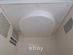 Micro-ondes Vintage General Electric Spacemaker III en bois avec quincaillerie supérieure