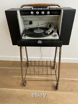 Midcentury Vintage General Electric Stéréo Trimline Record Player Avec Un Stand Works