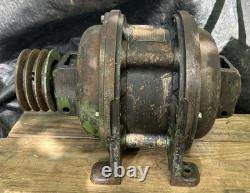 Moteur à induction vintage General Electric Machinery 5 ch triphasé modèle 65A2