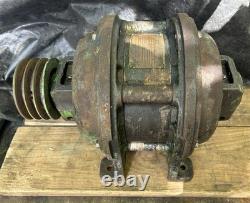 Moteur à induction vintage General Electric Machinery 5 ch triphasé modèle 65A2
