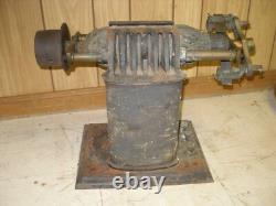 Moteur électrique bipolaire des années 1880, dynamo antique à entraînement par courroie, précoce, non Edison