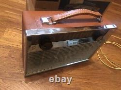 P-780e Ge General Electric 8 Transistor Am Portable Radio Works Batterie Box