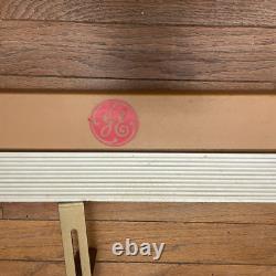 Panneau lumineux vintage General Electric GE Lighting Center à deux faces 48x4.5x2.5